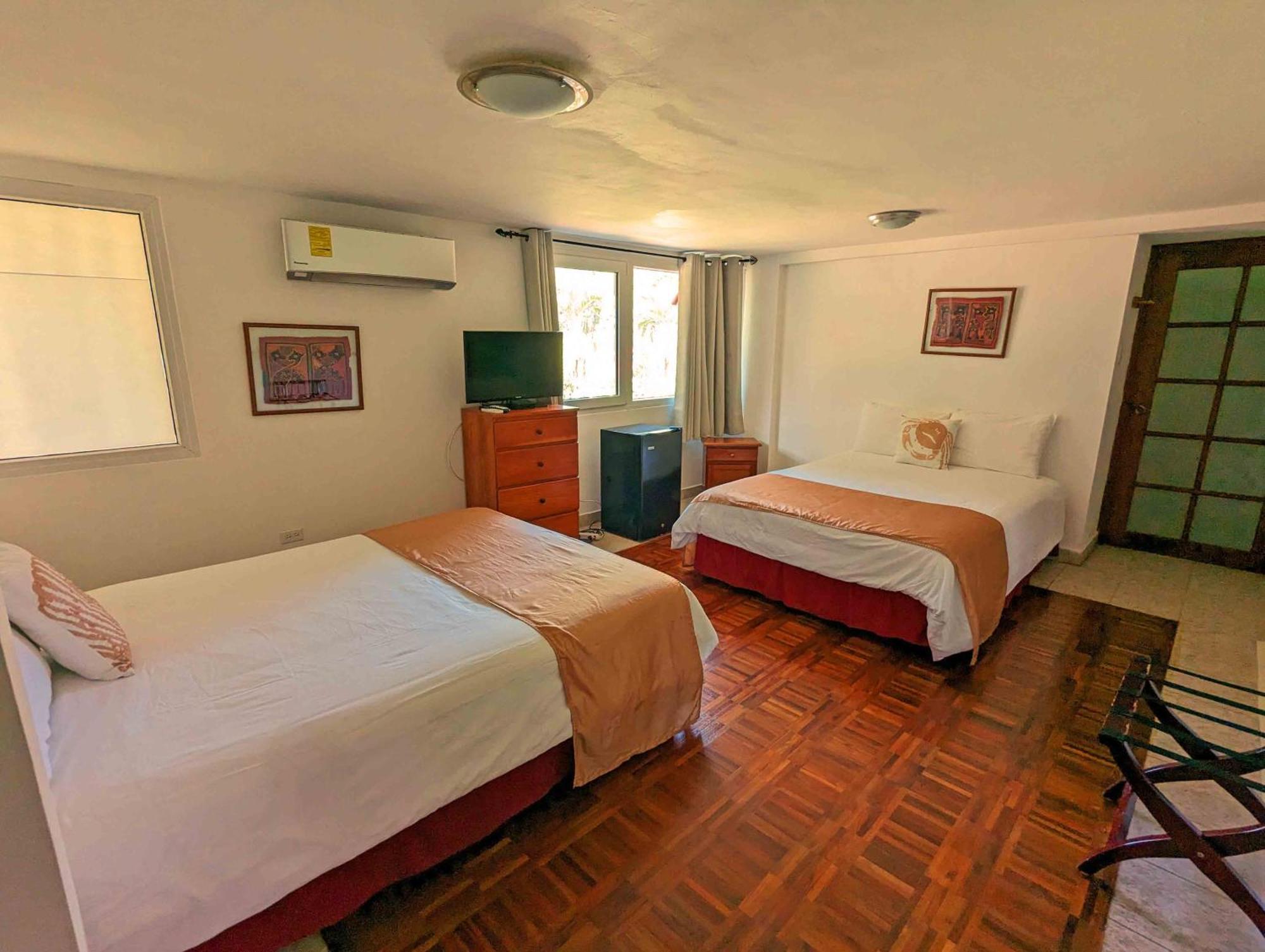 Casa Guardia Panama Hotel Playa Blanca  Bilik gambar